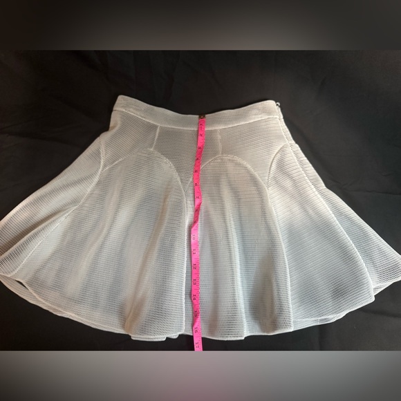 White Skater Skirt - Picture 4 of 7